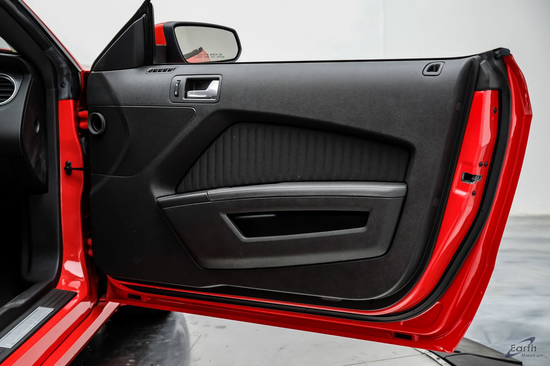 Used 2013 Ford Mustang Boss 302 w/ Boss 302 Accessory Pkg RWD image 86