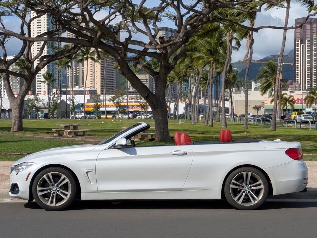 Used 2016 BMW 428i Convertible image 9