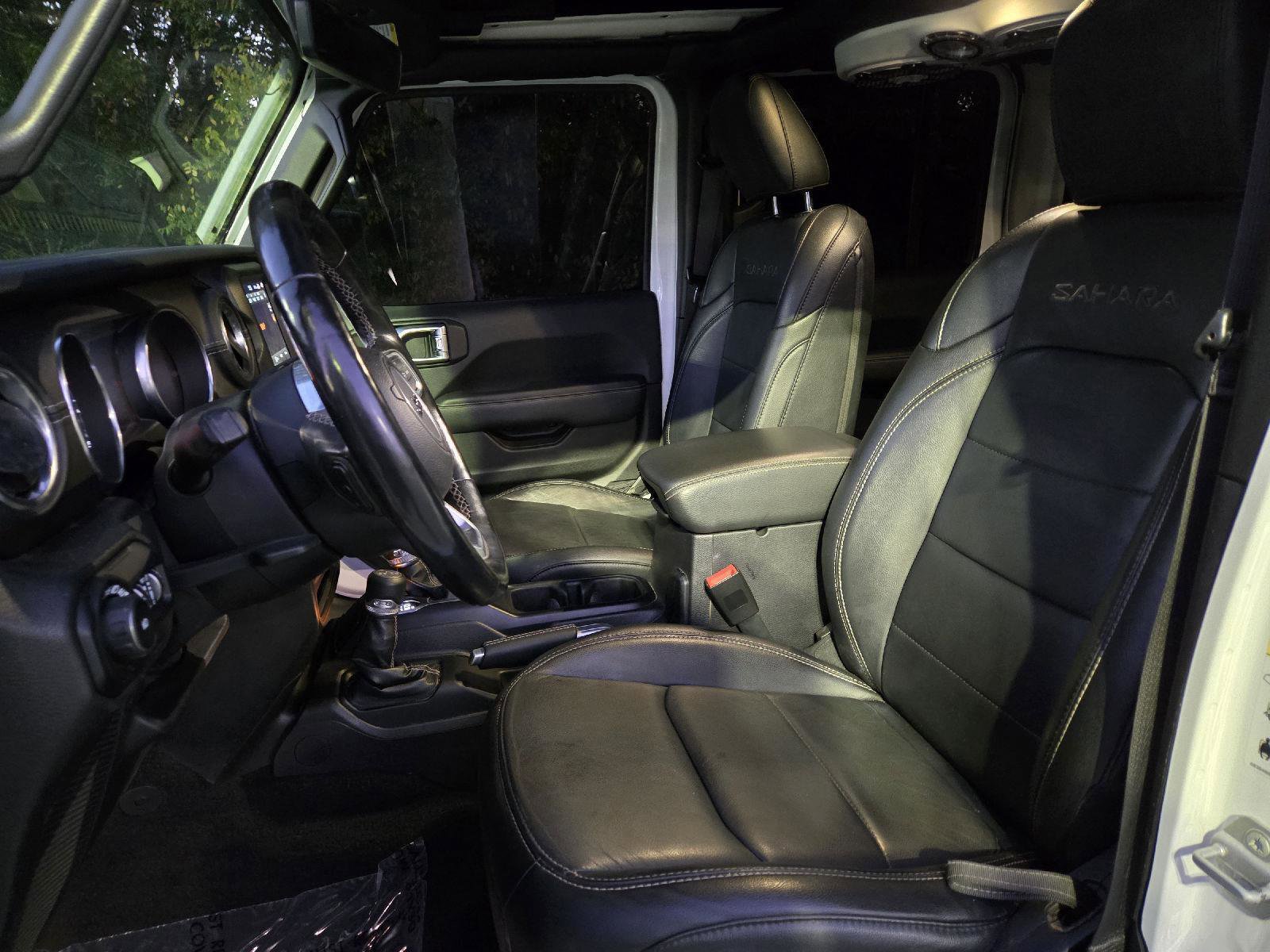 Used 2019 Jeep Wrangler Unlimited Sahara image 19