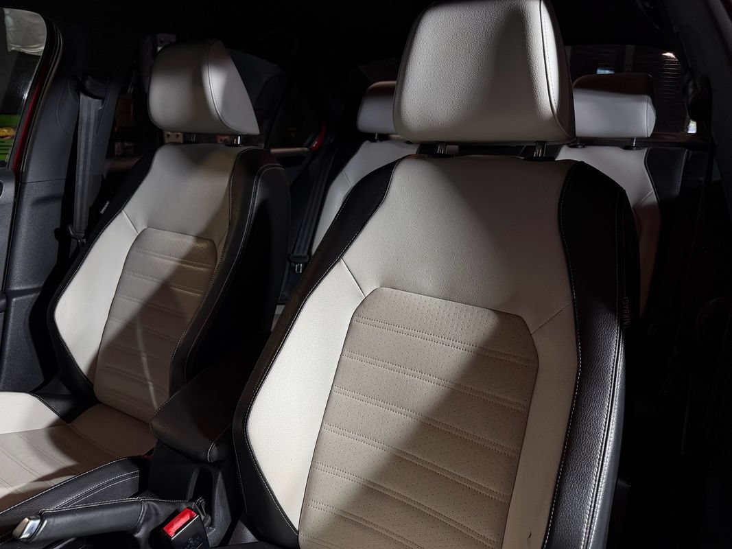 Used 2015 Volkswagen Jetta Sport FWD image 11