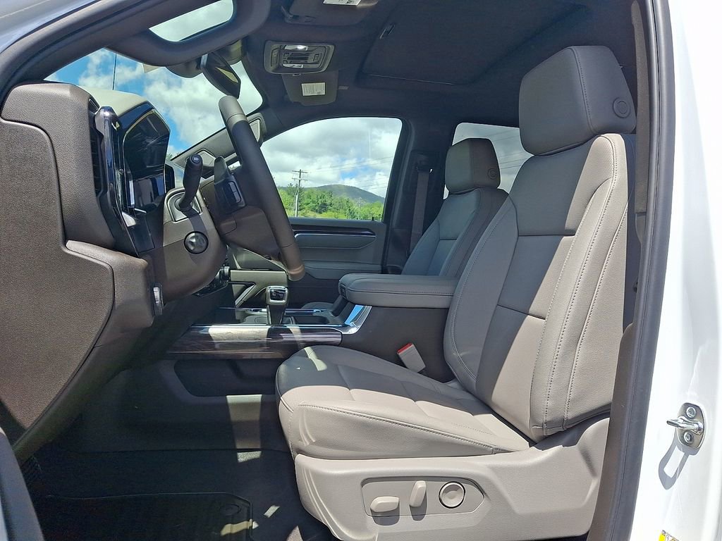 New 2026 Chevrolet Silverado 1500 LTZ w/ LTZ Convenience Package II AWD/4WD image 6