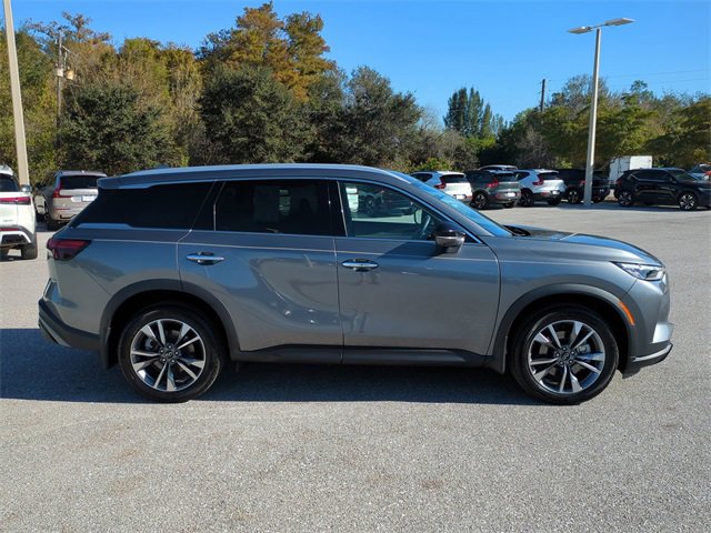 Certified 2023 INFINITI QX60 Luxe w/ Cargo Package image 3