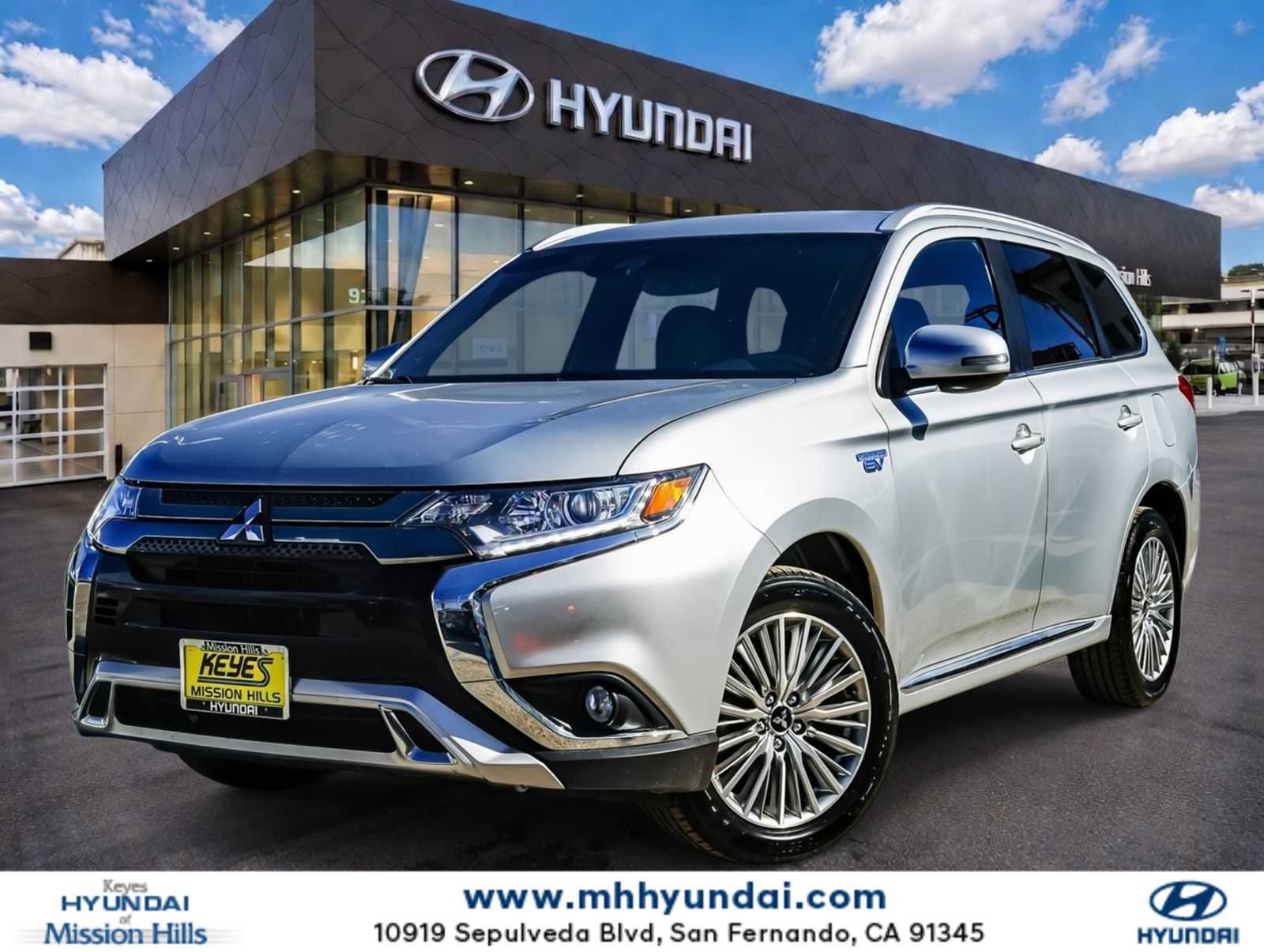 Used 2022 Mitsubishi Outlander LE