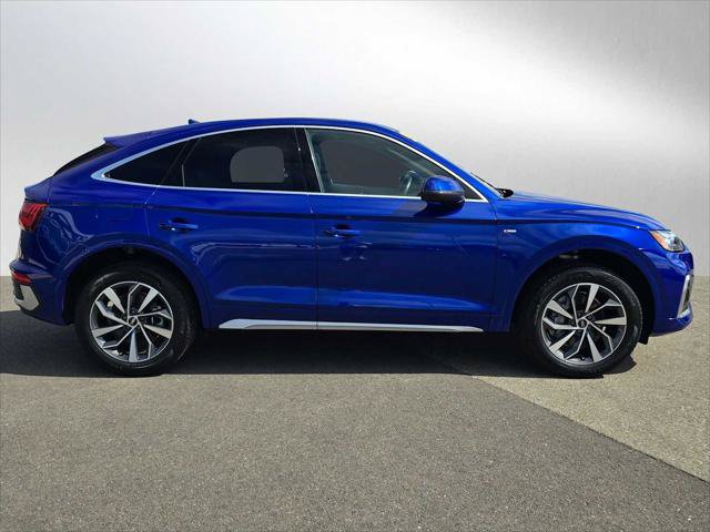 Used 2023 Audi Q5 2.0T Premium Plus w/ Premium Plus Package AWD/4WD image 2