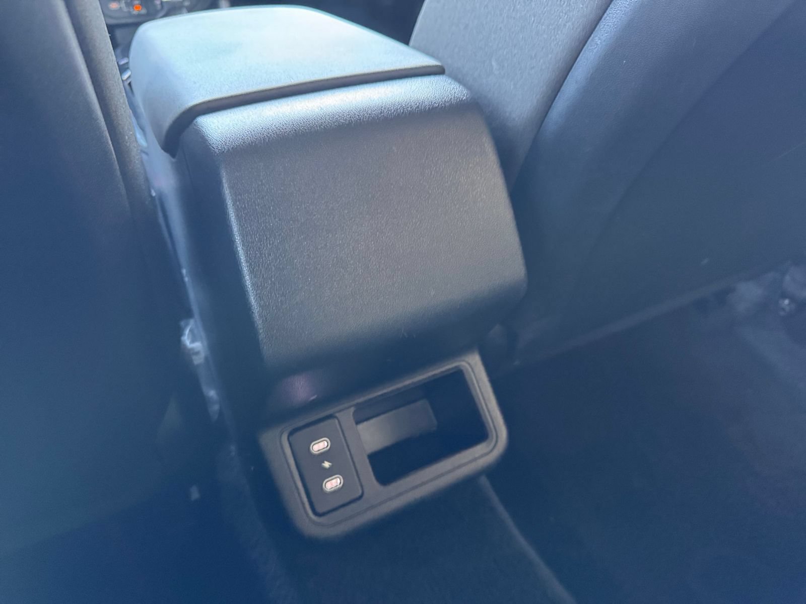 Used 2025 Kia K4 FWD image 21