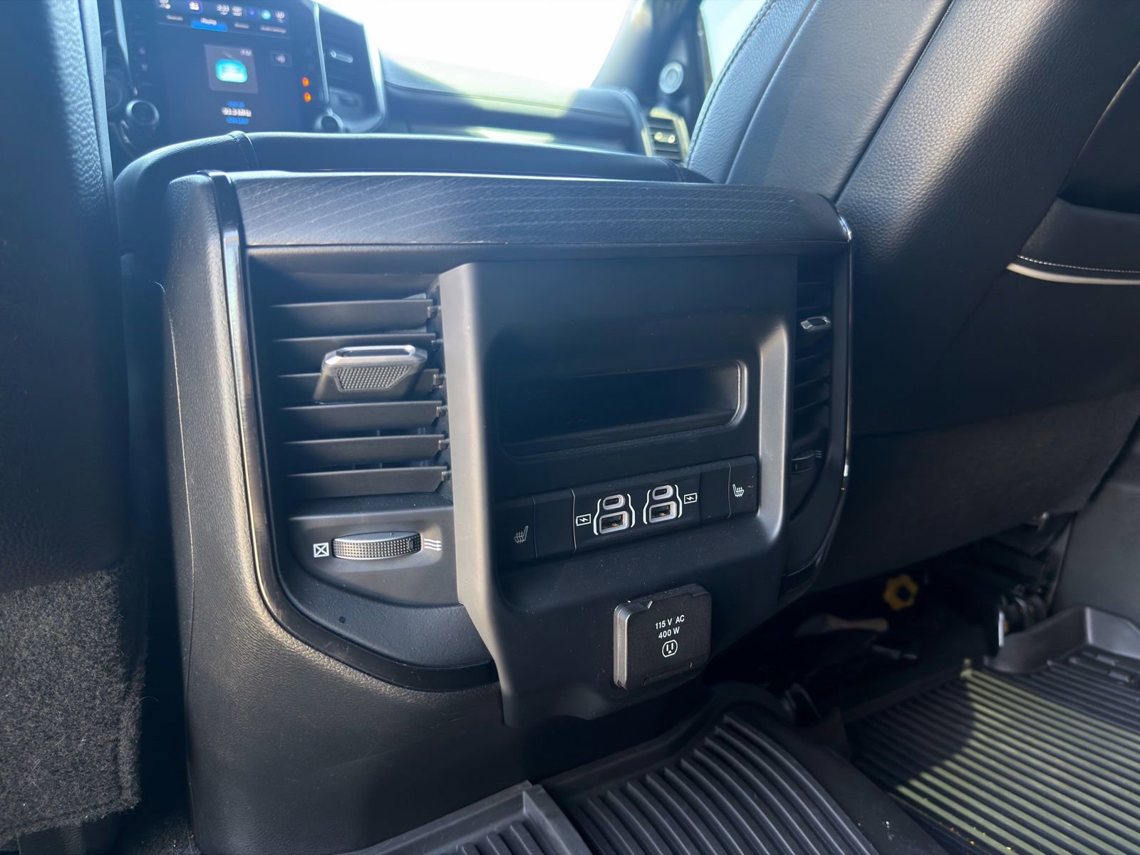 Used 2023 RAM 3500 Limited AWD/4WD image 13