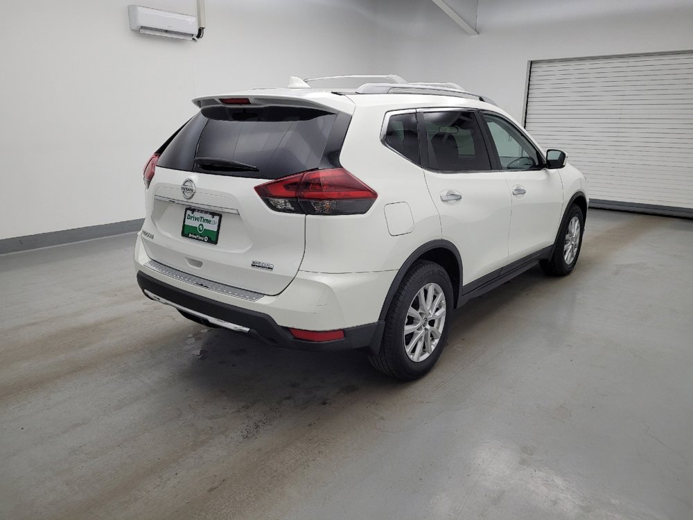 Used 2019 Nissan Rogue S w/ Special Edition Package FWD image 9