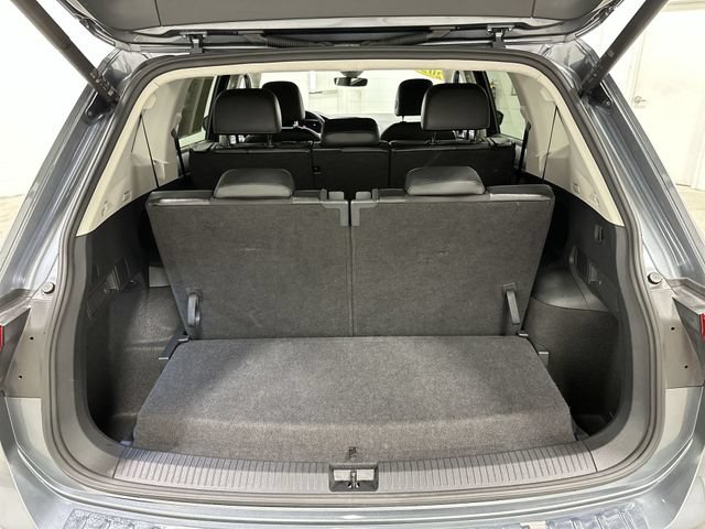 Used 2024 Volkswagen Tiguan SE FWD image 25
