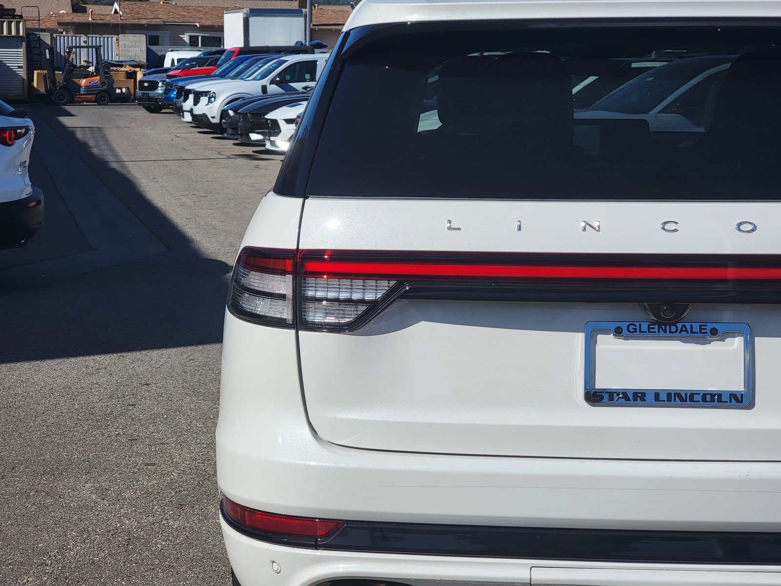 New 2026 Lincoln Aviator Reserve w/ Luxury Package image 6