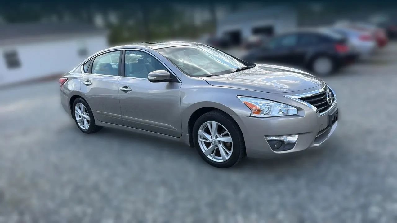 Used 2013 Nissan Altima 2.5 SV w/ 2.5SV Convenience Pkg FWD image 14
