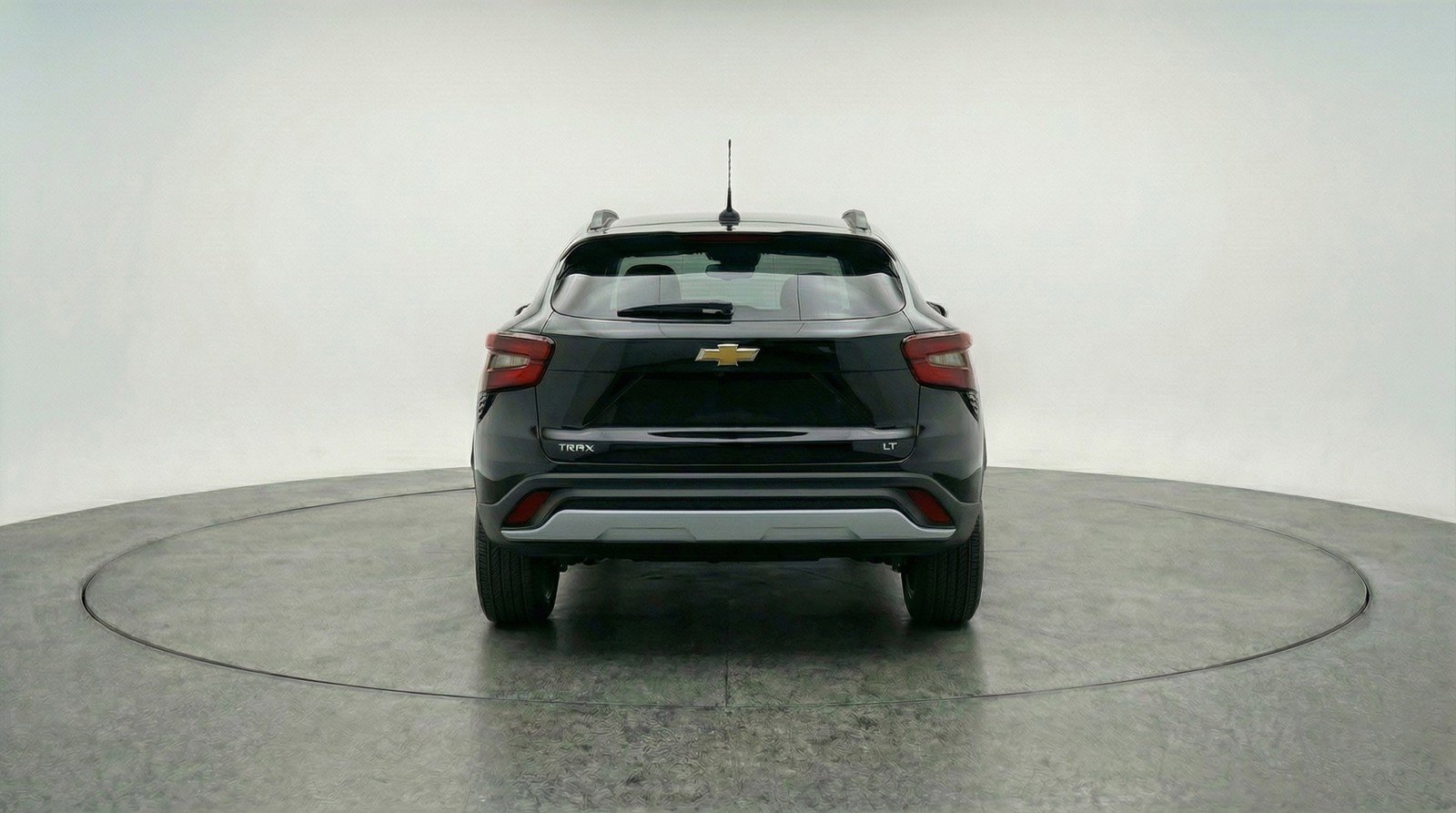 Used 2025 Chevrolet Trax LT w/ LT Convenience Package FWD image 7