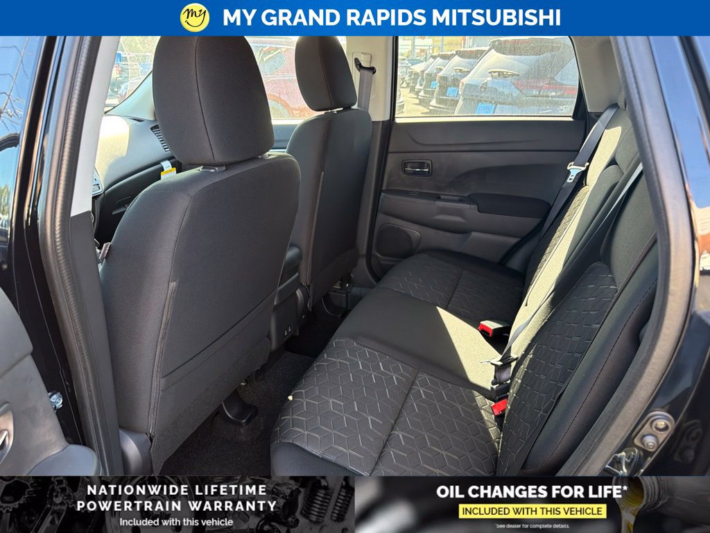 New 2027 Mitsubishi Outlander Sport LE AWD/4WD image 21