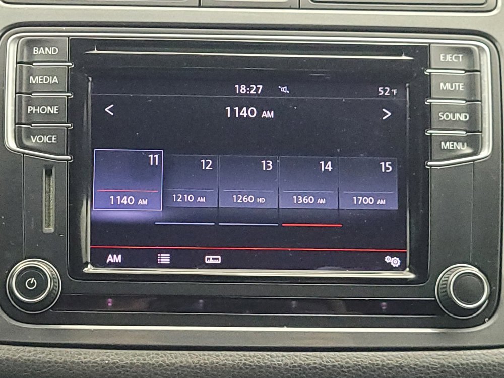 Used 2016 Volkswagen Tiguan R-Line image 25