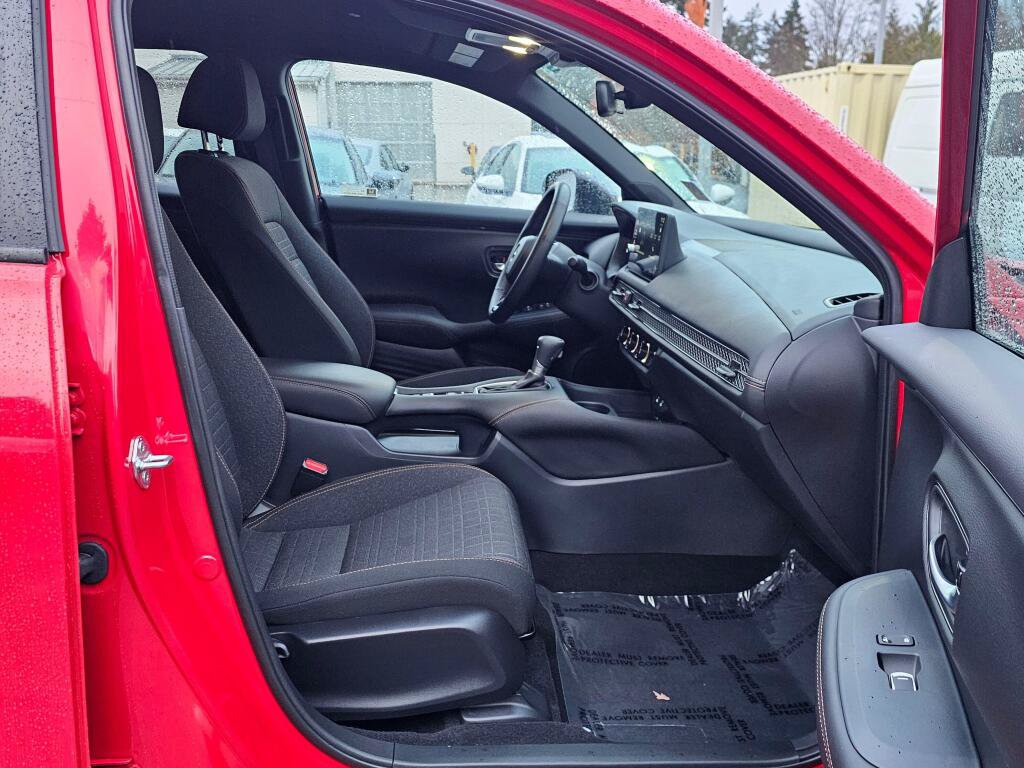 Certified 2026 Honda HR-V Sport image 11