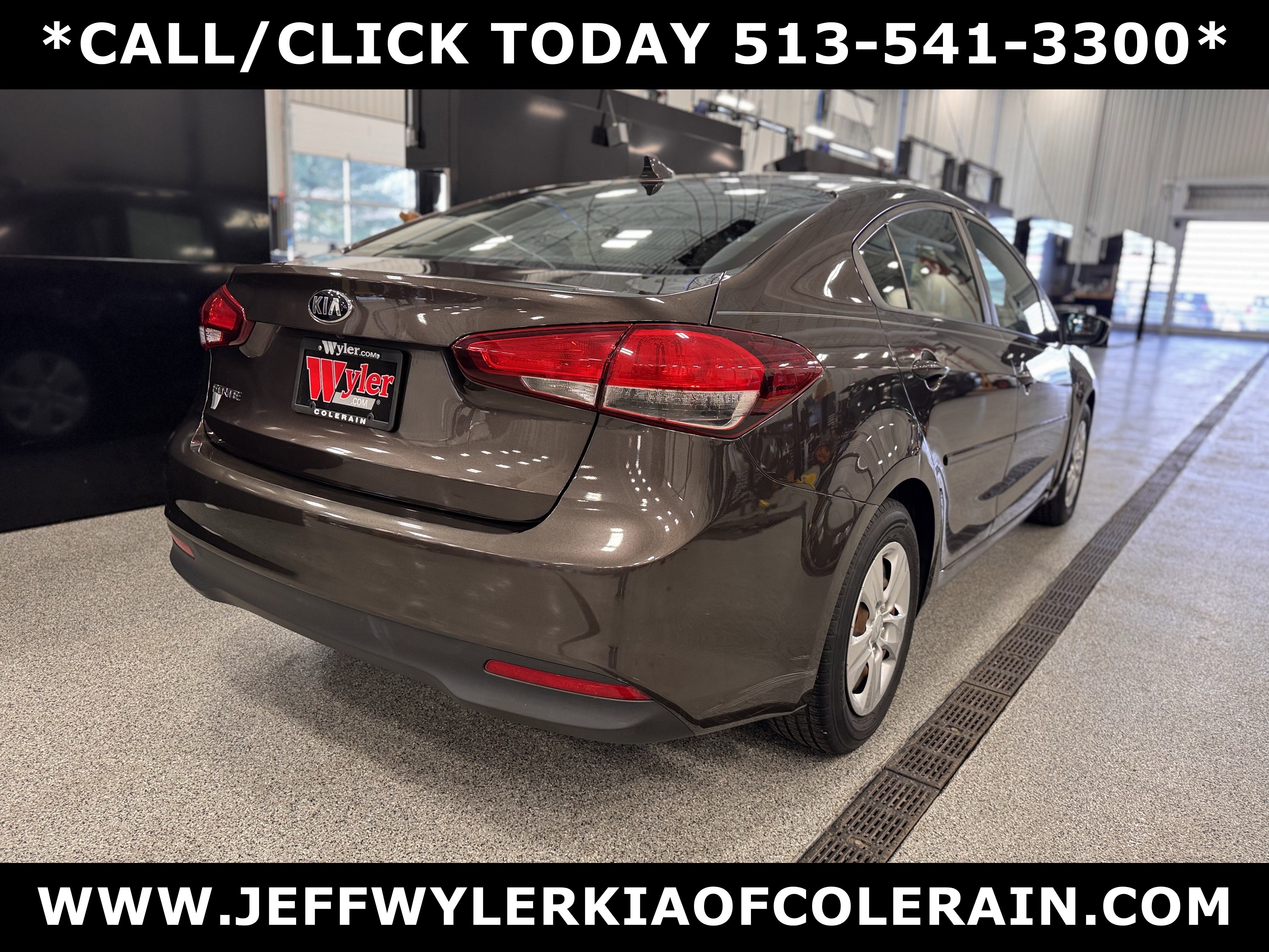 Used 2018 Kia Forte LX image 3