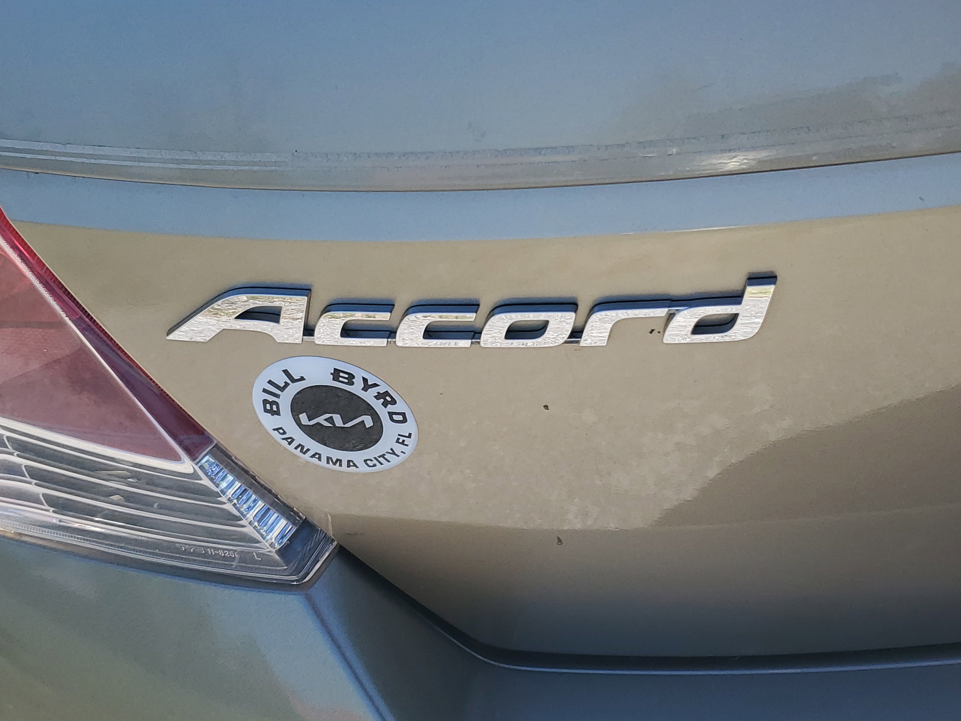 Used 2009 Honda Accord EX-L image 9