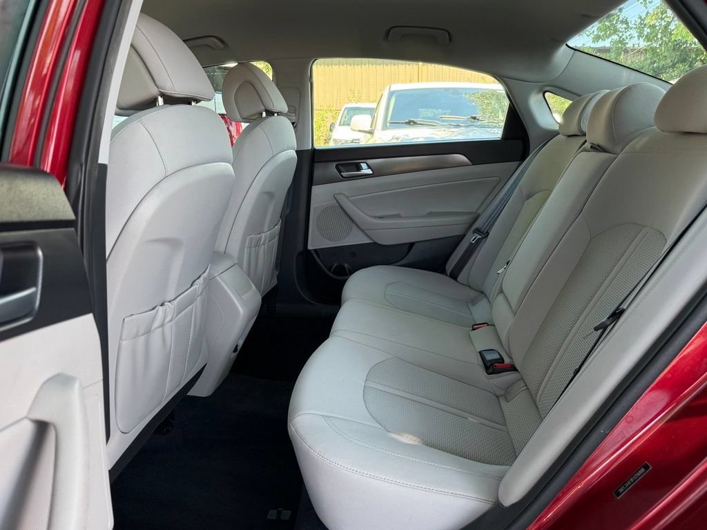 Used 2015 Hyundai Sonata Sport FWD image 14