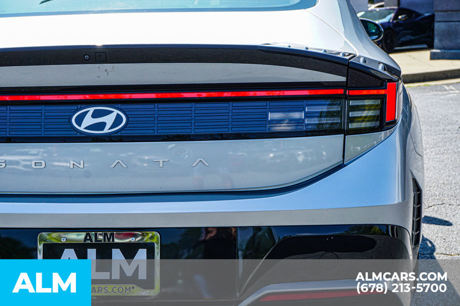 Used 2025 Hyundai Sonata SEL FWD image 12
