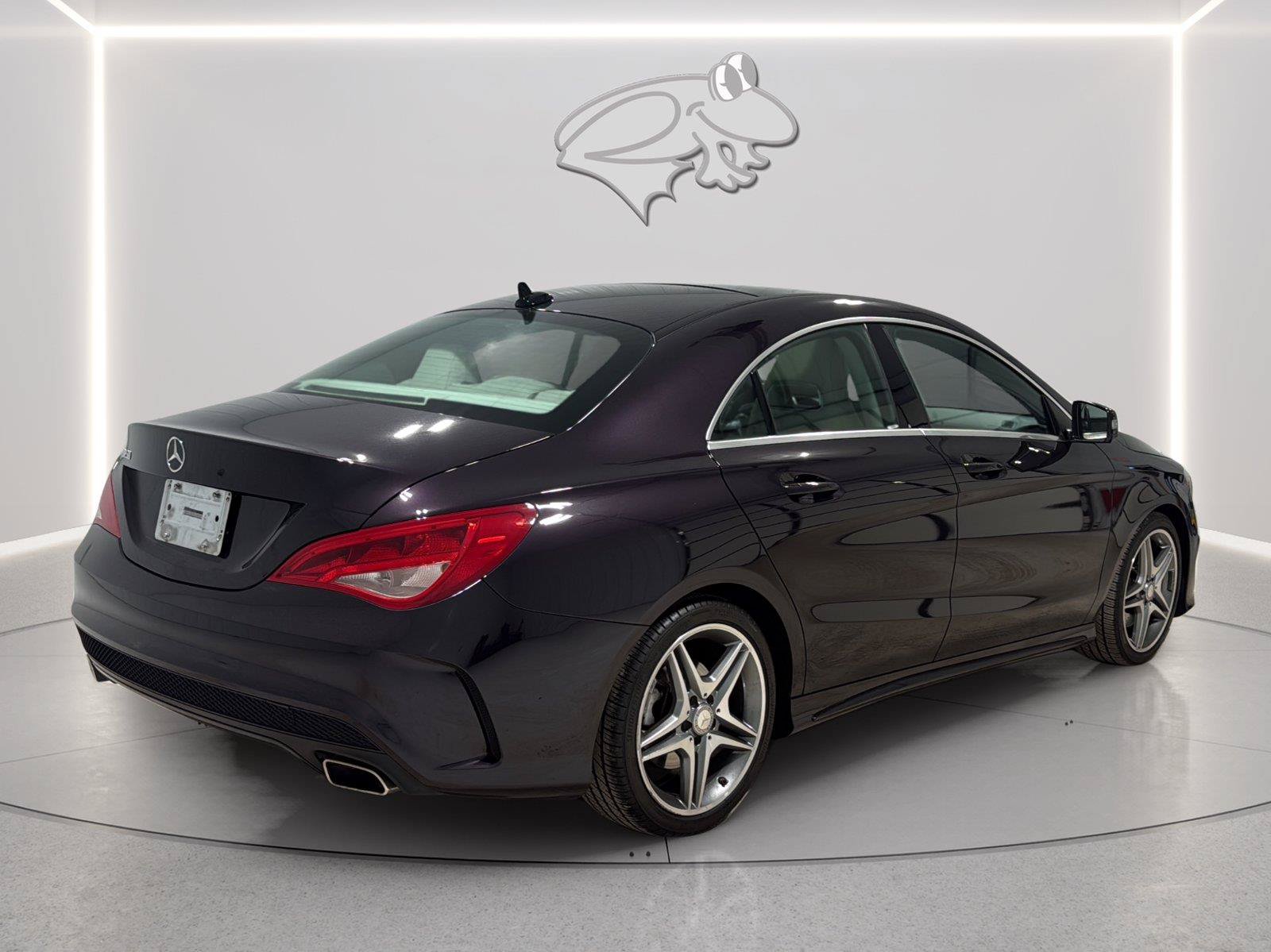 Used 2014 Mercedes-Benz CLA 250 image 5