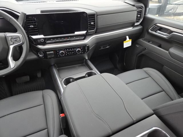 New 2026 Chevrolet Silverado 3500 LTZ w/ LTZ Premium Package image 34