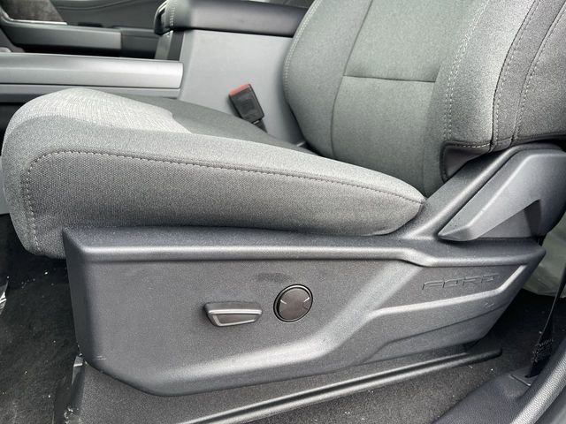 New 2026 Ford F250 XLT w/ XLT Premium Package image 13