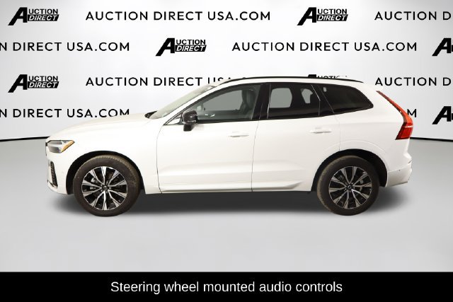 Used 2024 Volvo XC60 B5 Plus AWD/4WD image 5