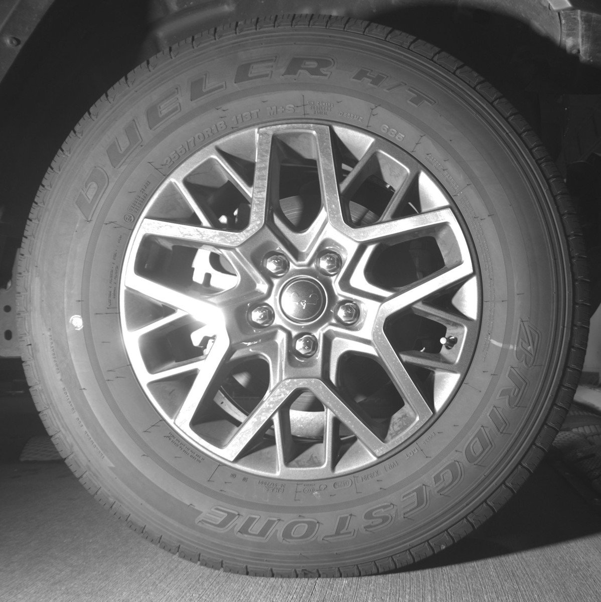 Used 2025 Jeep Wrangler Sahara image 13