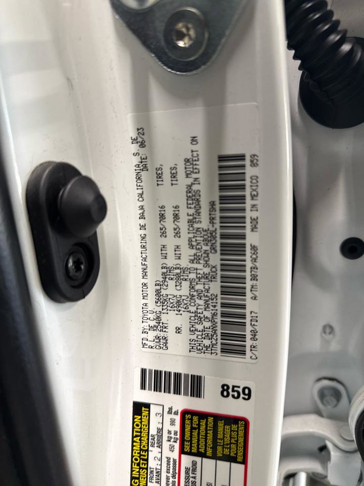 Used 2023 Toyota Tacoma TRD Off-Road w/ Technology Package image 91