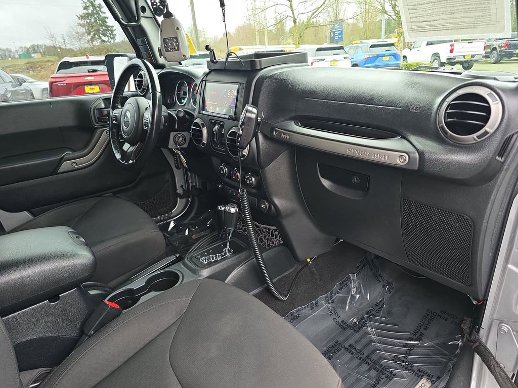 Used 2016 Jeep Wrangler Unlimited Sport w/ Quick Order Package 24S image 28