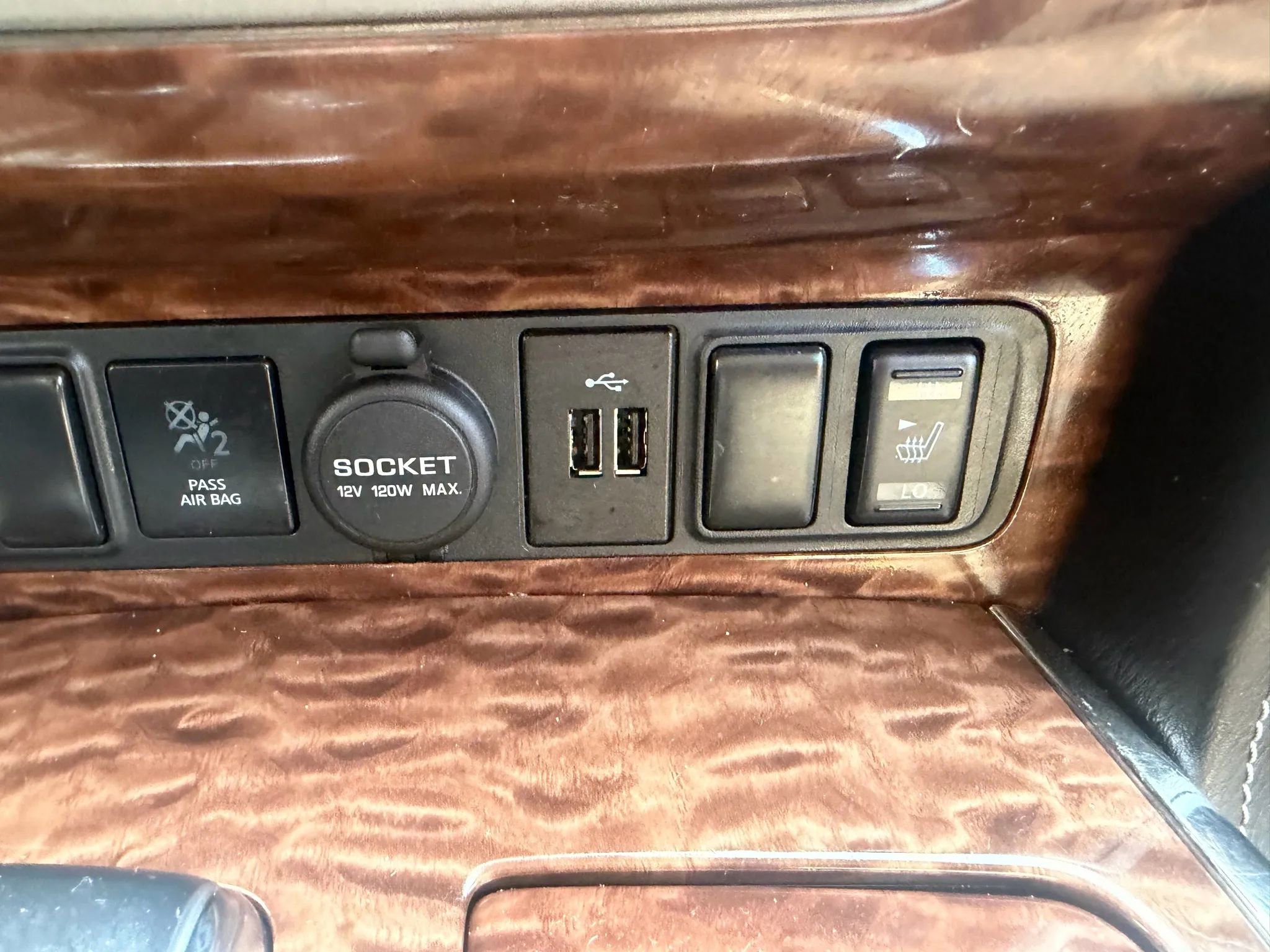 Used 2018 Nissan Armada SL w/ Premium Package image 22