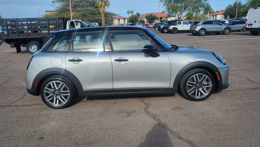 Used 2025 MINI Cooper S FWD image 11