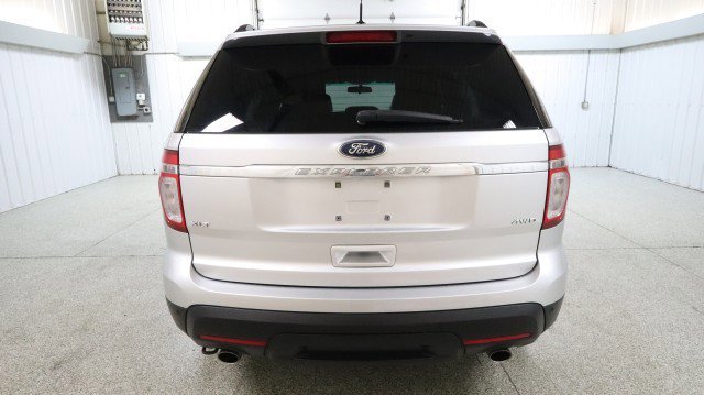 Used 2014 Ford Explorer XLT image 8