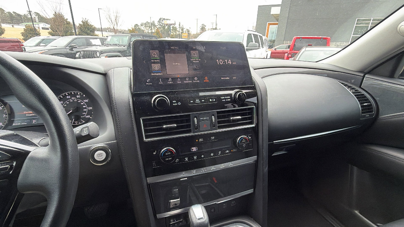 Used 2022 Nissan Armada SV w/ SV Appearance Package image 33