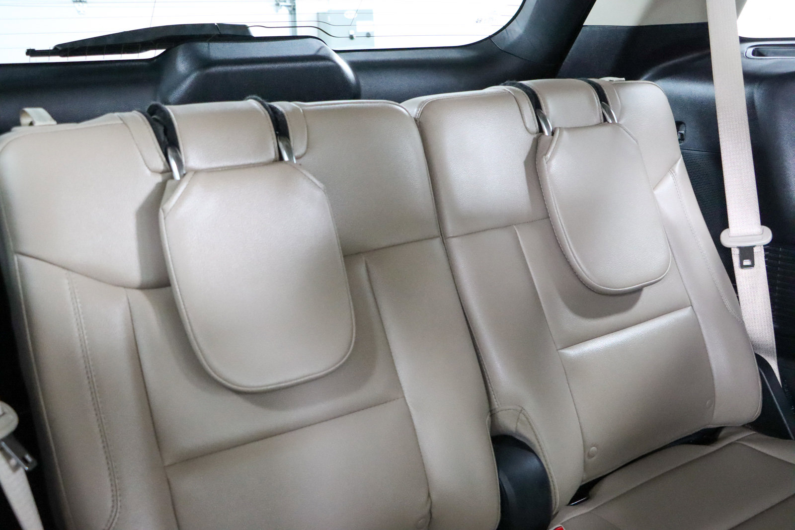 Used 2022 Ford Explorer Limited image 29