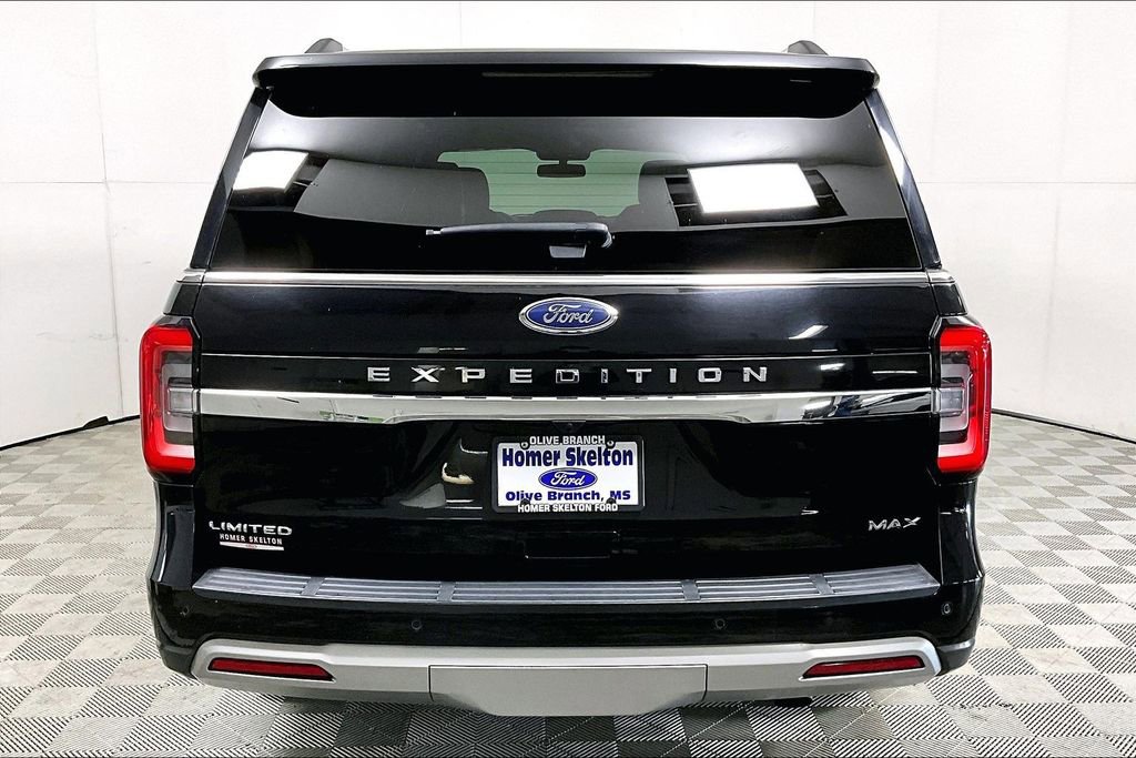 Used 2023 Ford Expedition Max Limited image 4