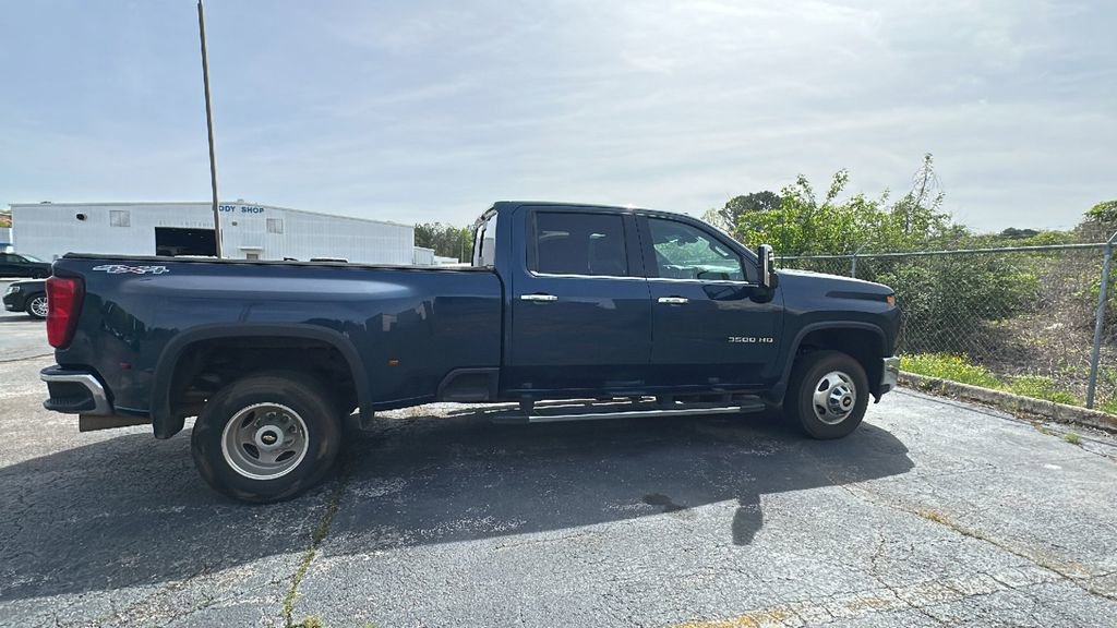 Used 2020 Chevrolet Silverado 3500 LTZ w/ LTZ Plus Package image 9
