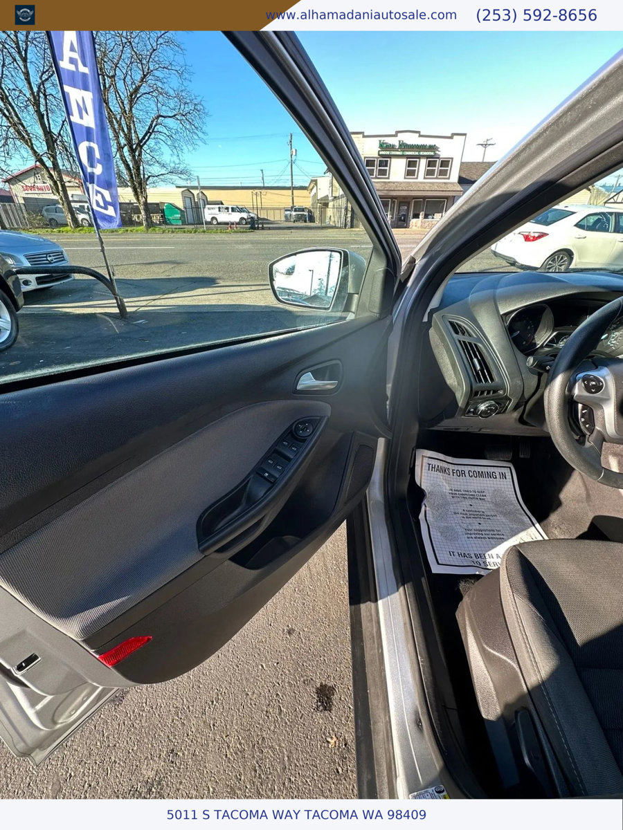 Used 2014 Ford Focus SE image 18