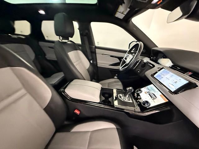 Used 2022 Land Rover Range Rover Evoque R-Dynamic SE image 26