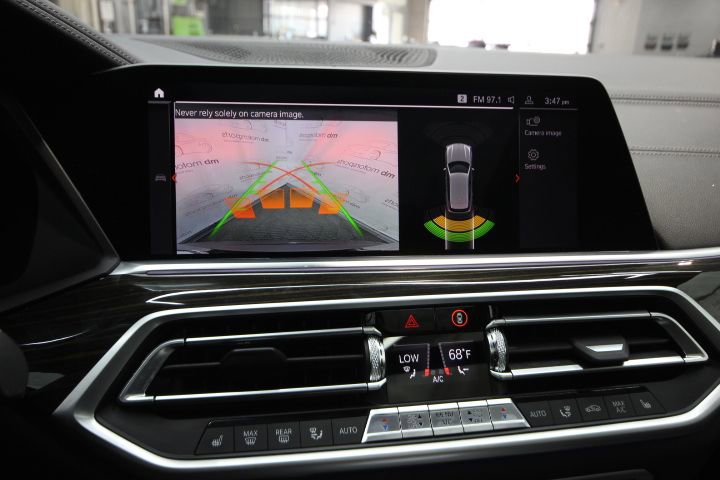 Used 2019 BMW X5 xDrive40i w/ Premium Package 2 AWD/4WD image 23
