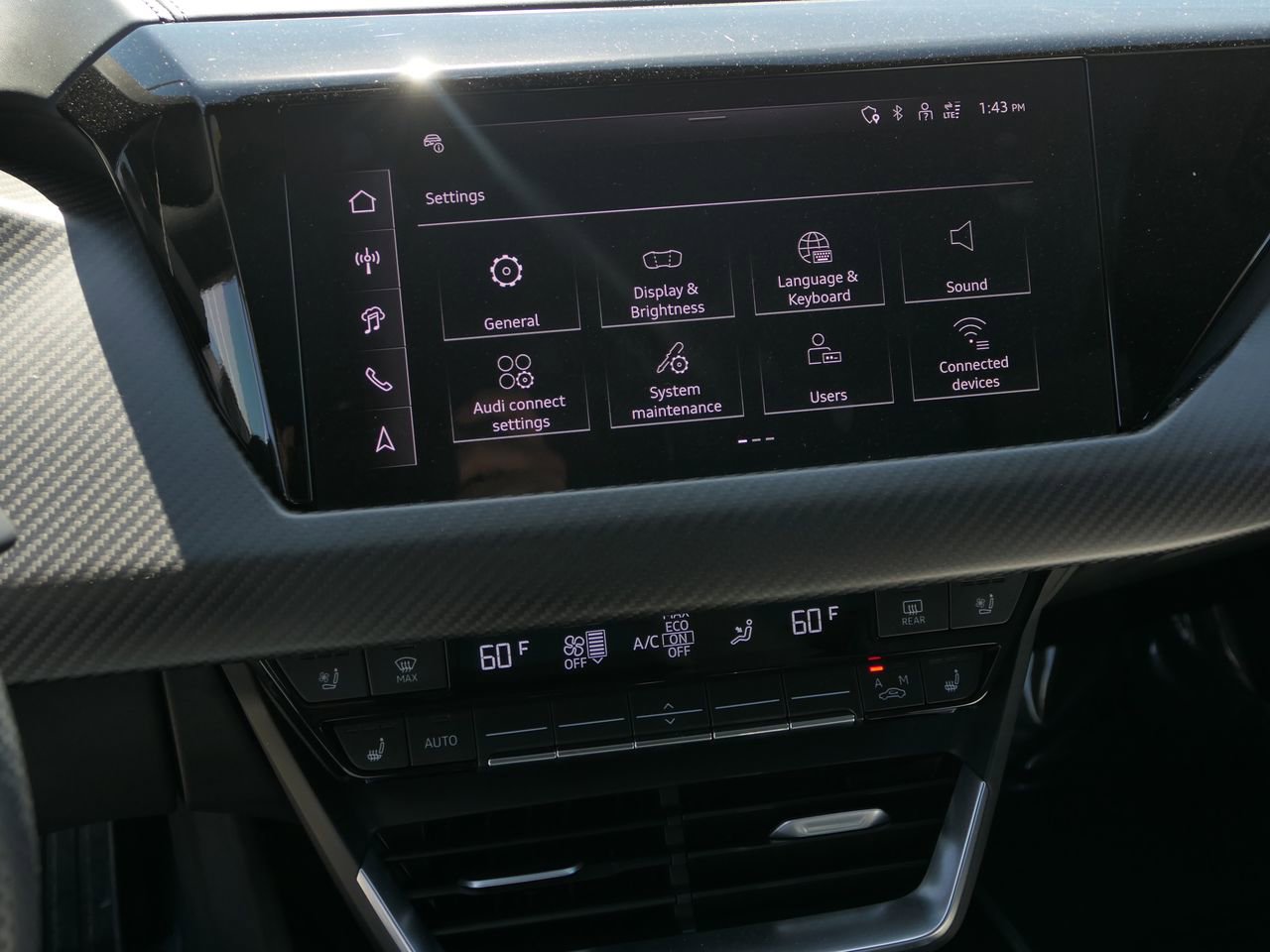 Used 2024 Audi RS e-tron GT w/ Carbon Performance Package image 18