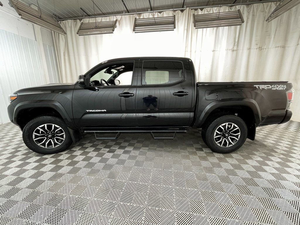 Used 2023 Toyota Tacoma TRD Sport AWD/4WD image 13