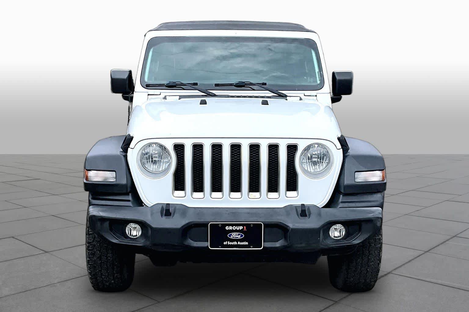 Used 2018 Jeep Wrangler Unlimited Sport S AWD/4WD image 4
