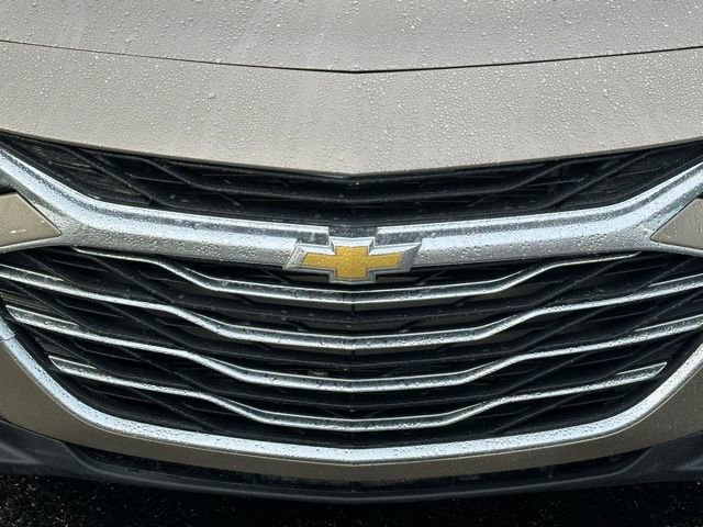 Used 2023 Chevrolet Malibu LT w/ Driver Confidence Package FWD image 8