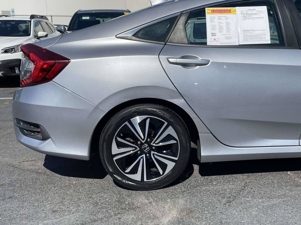 Used 2018 Honda Civic EX-T image 8