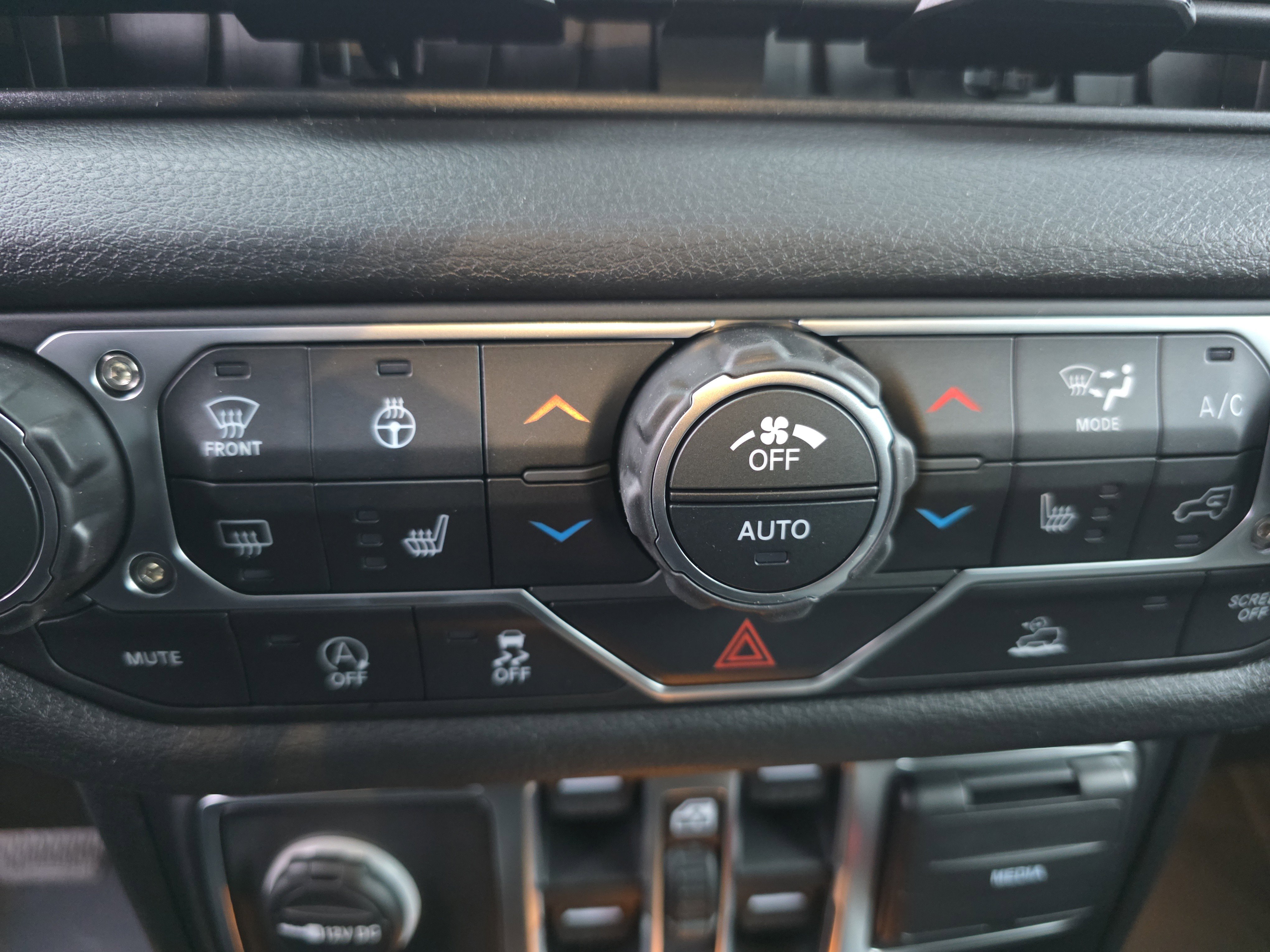 New 2026 Jeep Wrangler Unlimited Sport AWD/4WD image 7