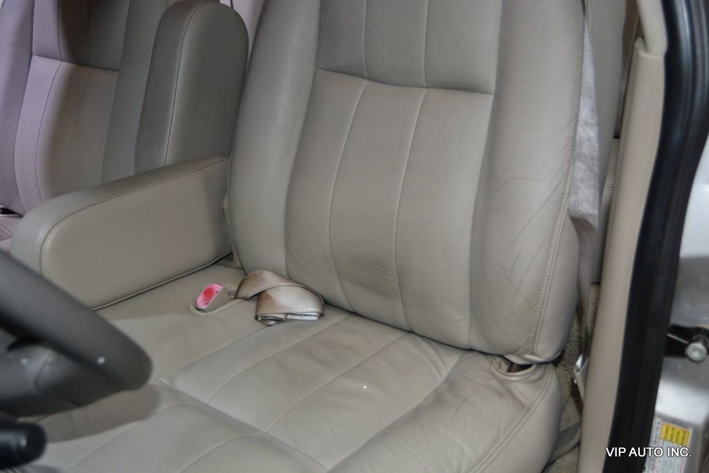 Used 2009 Mercury Grand Marquis LS image 17