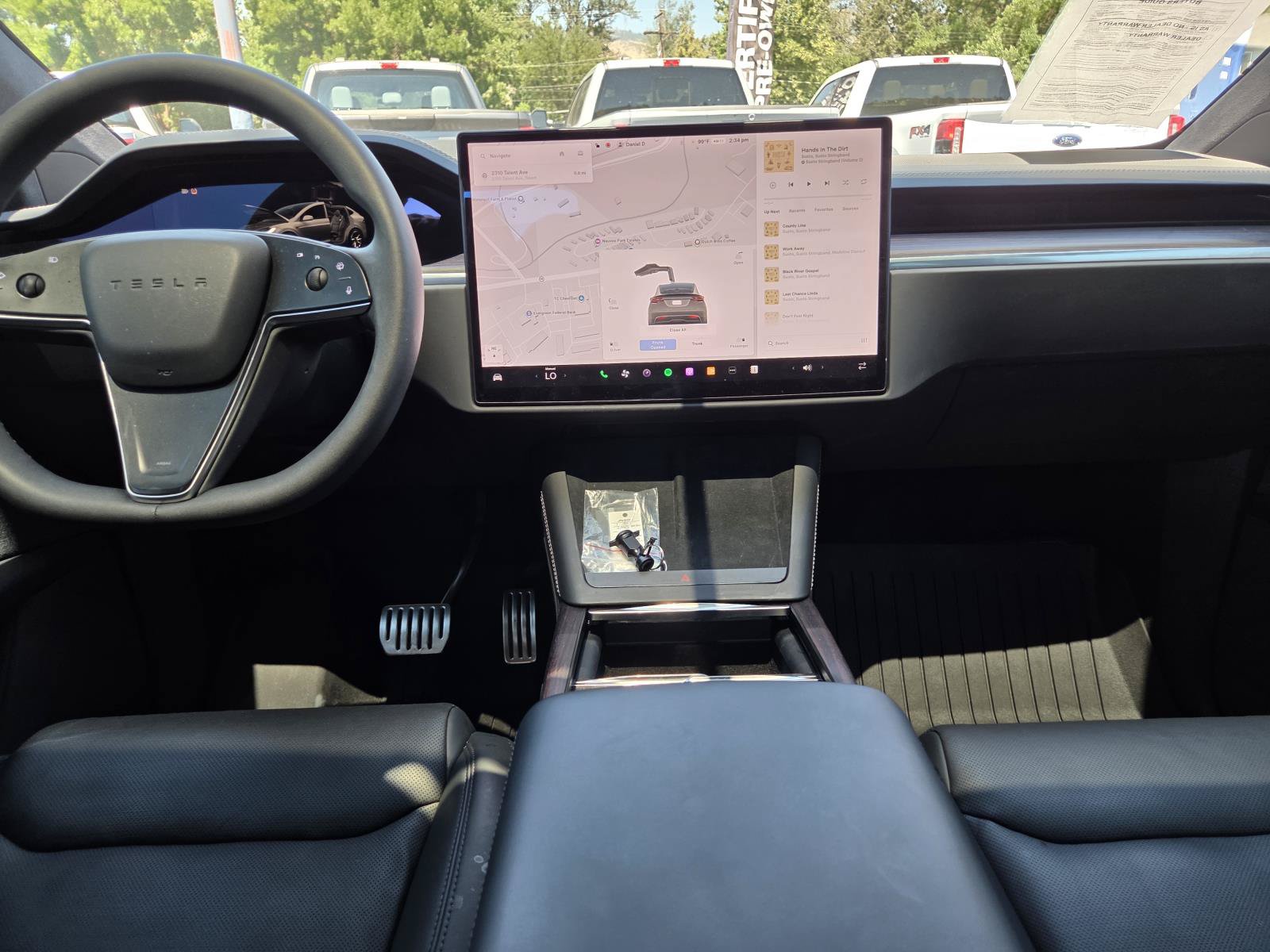 Used 2025 Tesla Model X AWD/4WD image 15