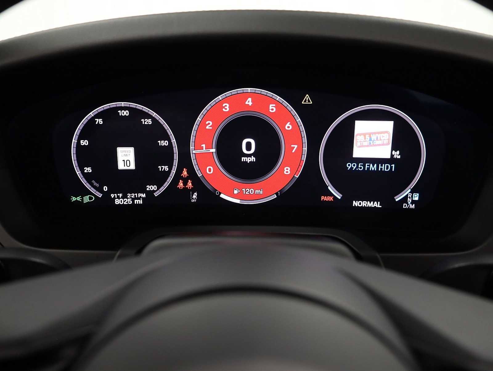 Certified 2025 Porsche 911 Carrera RWD image 23