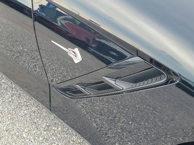 Used 2019 Chevrolet Corvette Stingray Convertible Z51 2LT RWD image 10
