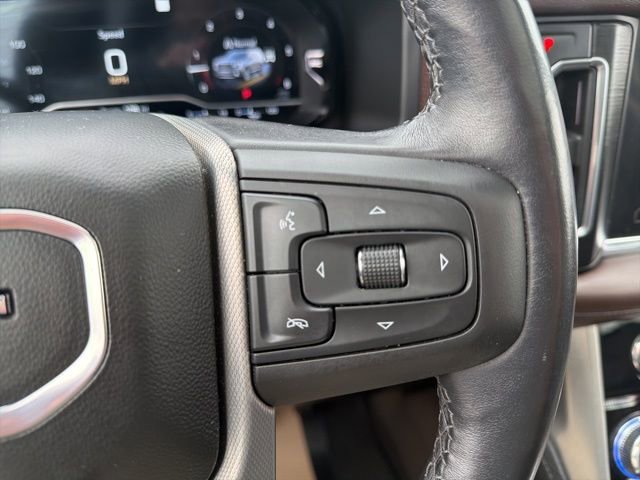 Used 2022 GMC Yukon Denali w/ Advanced Technology Package image 34